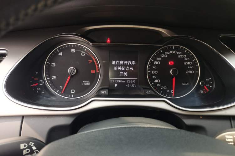 Used Audi A4L 2016 30 TFSI Collector's Edition Automatic Comfort Model Instrument Cluster