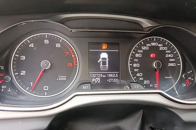 Used Audi A4L 2016 35 TFSI Collector's Edition Automatic Standard Model Instrument Cluster