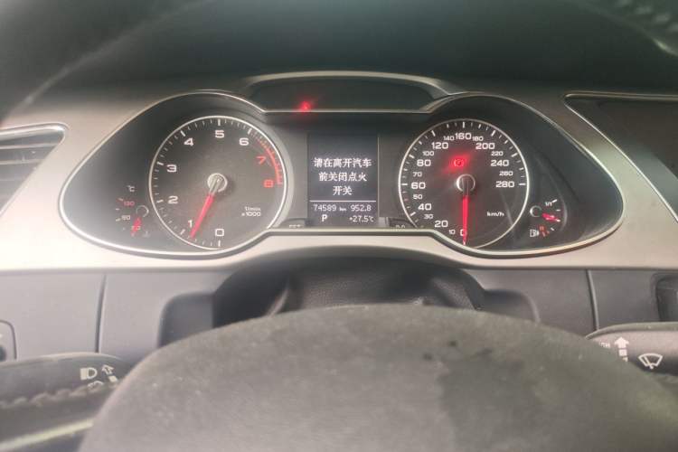 Used Audi A4L 2016 30 TFSI Collector's Edition Automatic Comfort Model Instrument Cluster