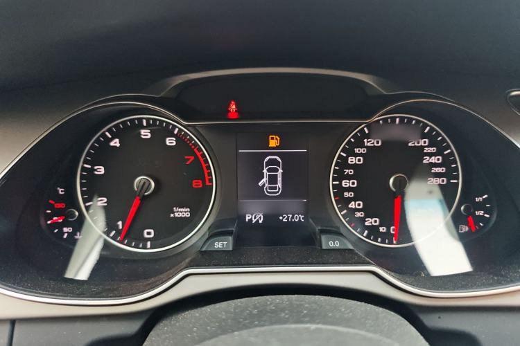 Used Audi A4L 2016 35 TFSI Collector's Edition Automatic Standard Model Instrument Cluster