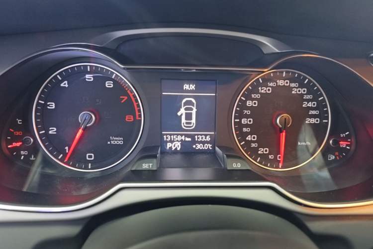 Used Audi A4L 2016 35 TFSI Collection Edition S line Comfort Model Instrument Cluster