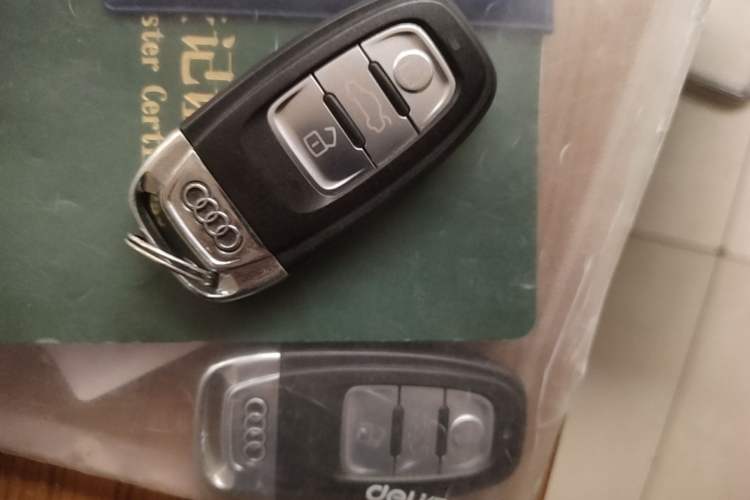 Used Audi A4L 2016 35 TFSI Collector's Edition Automatic Standard Model Interior 1