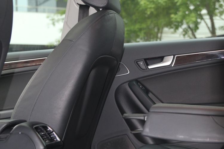 Used Audi A4L 2016 35 TFSI Automatic Comfort Model Interior 2