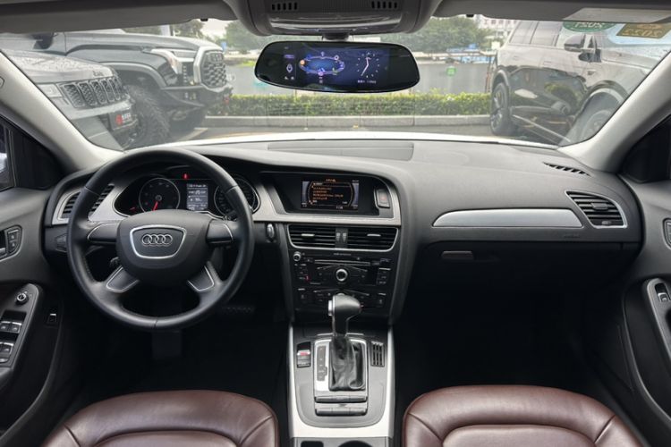 Used Audi A4L 2016 30 TFSI Collector's Edition Automatic Comfort Model Interior 2