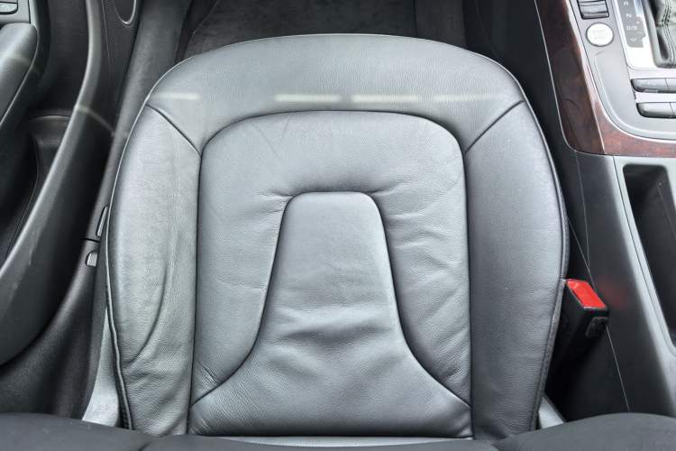 Used Audi A4L 2016 35 TFSI Collection Edition S line Comfort Model Interior 6