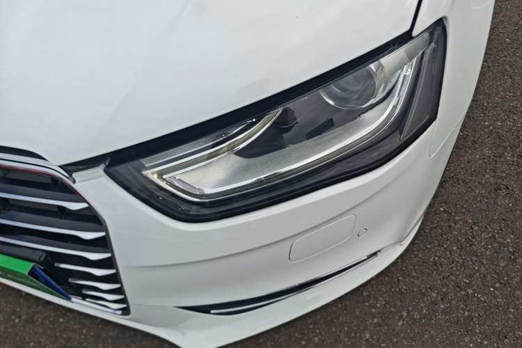 Used Audi A4L 2016 35 TFSI Automatic Comfort Model Left Front Headlight