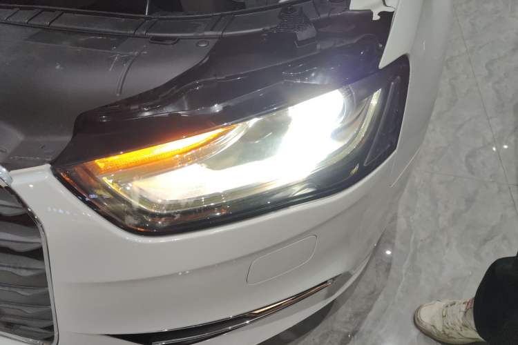 Used Audi A4L 2016 30 TFSI Collector's Edition Automatic Comfort Model Left Front Headlight