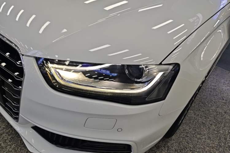 Used Audi A4L 2016 35 TFSI Collection Edition S line Comfort Model Left Front Headlight
