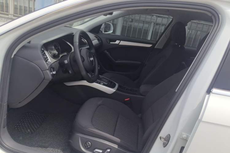Used Audi A4L 2016 35 TFSI Collector's Edition Automatic Standard Model Left Front Seat