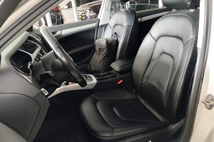 Used Audi A4L 2016 35 TFSI Collector's Edition Automatic Standard Model Left Front Seat