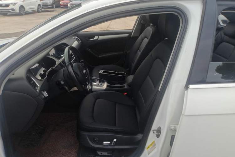 Used Audi A4L 2016 35 TFSI Collector's Edition Automatic Standard Model Left Front Seat