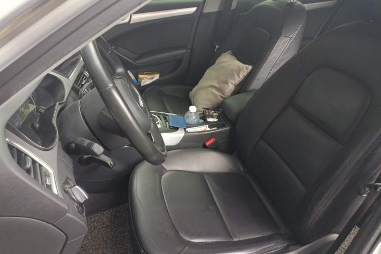 Used Audi A4L 2016 35 TFSI Collector's Edition Automatic Standard Model Left Front Seat