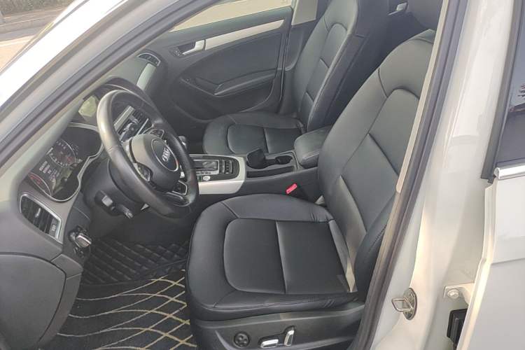Used Audi A4L 2016 35 TFSI Collector's Edition Automatic Standard Model Left Front Seat