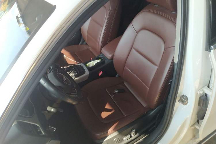 Used Audi A4L 2016 35 TFSI Collector's Edition Automatic Standard Model Left Front Seat