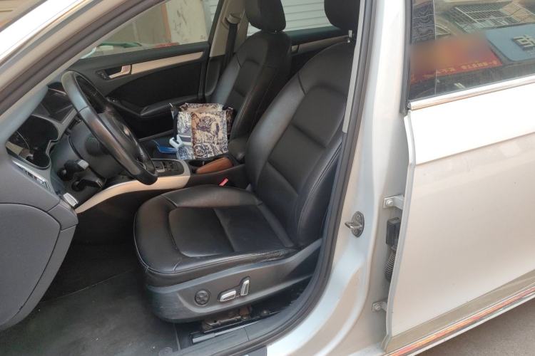 Used Audi A4L 2016 35 TFSI Collector's Edition Automatic Standard Model Left Front Seat