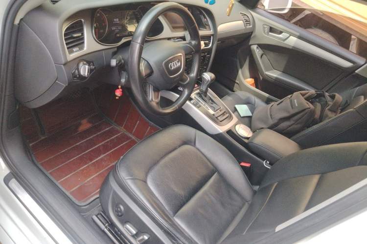 Used Audi A4L 2016 30 TFSI Collector's Edition Automatic Comfort Model Left Front Seat