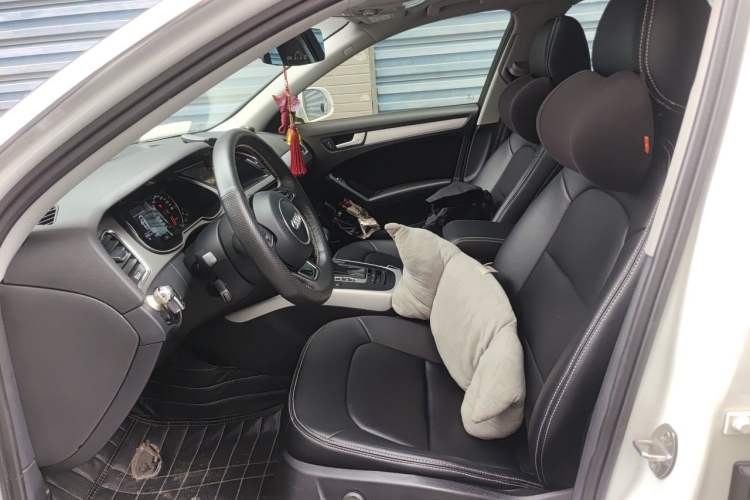 Used Audi A4L 2016 35 TFSI Automatic Standard Model Left Front Seat