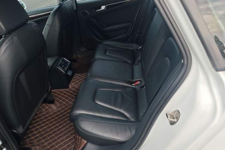 Used Audi A4L 2016 35 TFSI Automatic Comfort Model Left Rear Seat