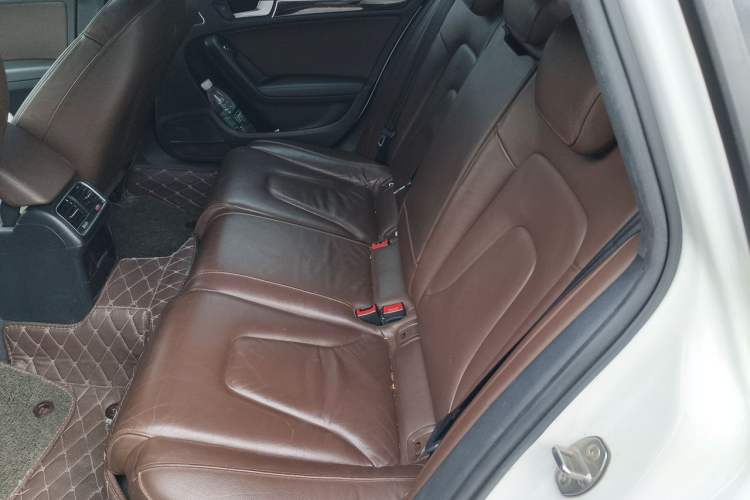 Used Audi A4L 2016 35 TFSI Collection Edition S line Comfort Model Left Rear Seat