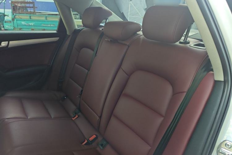 Used Audi A4L 2016 45 TFSI Collection Edition quattro Personalized Sports Model Left Rear Seat