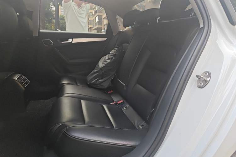 Used Audi A4L 2016 35 TFSI Automatic Standard Model Left Rear Seat