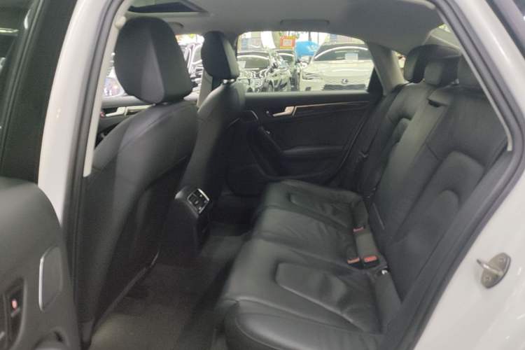 Used Audi A4L 2016 35 TFSI Automatic Comfort Model Left Rear Seat