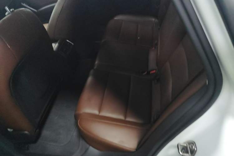 Used Audi A4L 2016 35 TFSI Collector's Edition Automatic Standard Model Left Rear Seat