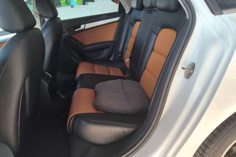 Used Audi A4L 2016 35 TFSI Collector's Edition Automatic Standard Model Left Rear Seat