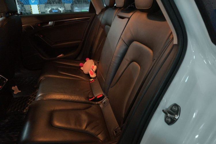 Used Audi A4L 2016 35 TFSI Collection Edition S line Comfort Model Left Rear Seat