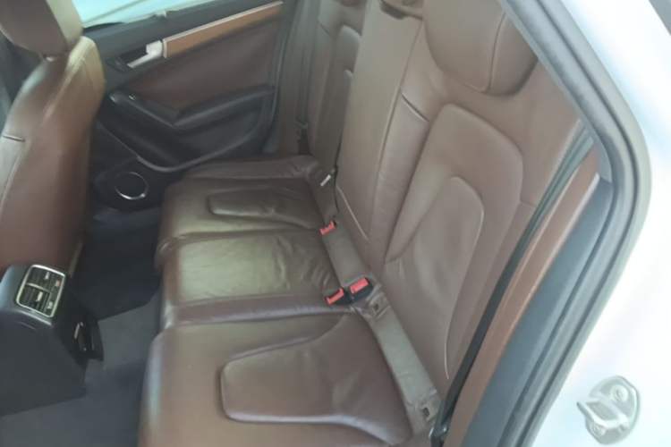 Used Audi A4L 2016 35 TFSI Collection Edition S line Luxury Model Left Rear Seat