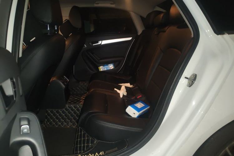 Used Audi A4L 2016 35 TFSI Collector's Edition Automatic Standard Model Left Rear Seat