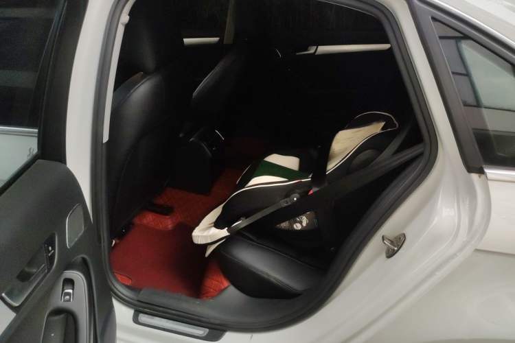 Used Audi A4L 2016 35 TFSI Collector's Edition Automatic Standard Model Left Rear Seat