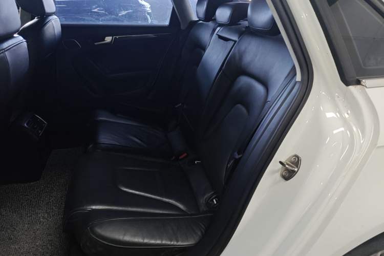 Used Audi A4L 2016 35 TFSI Automatic Comfort Model Left Rear Seat