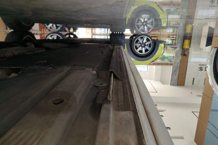 Used Audi A4L 2016 35 TFSI Automatic Standard Model Left Side Sill