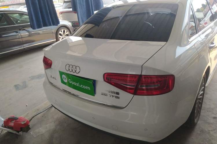 Used Audi A4L 2016 35 TFSI Collector's Edition Automatic Standard Model Rear