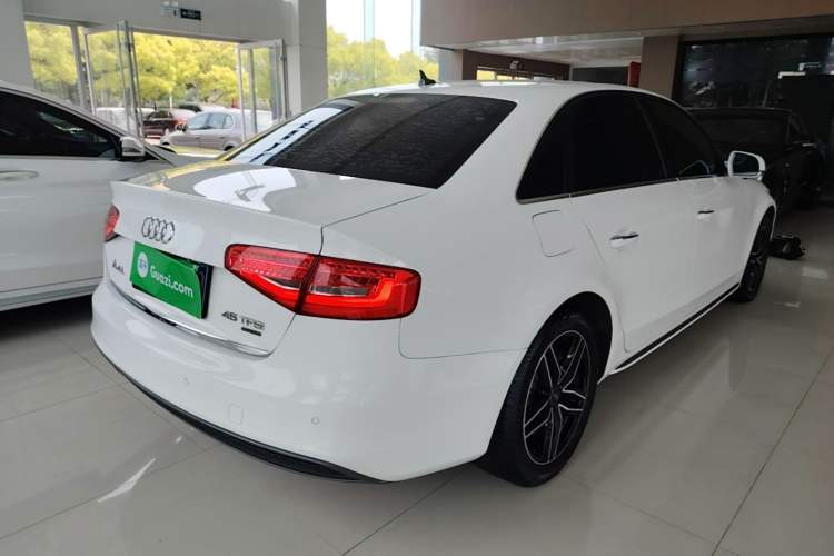 Used Audi A4L 2016 35 TFSI Collection Edition S line Comfort Model Rear Right 45 Deg