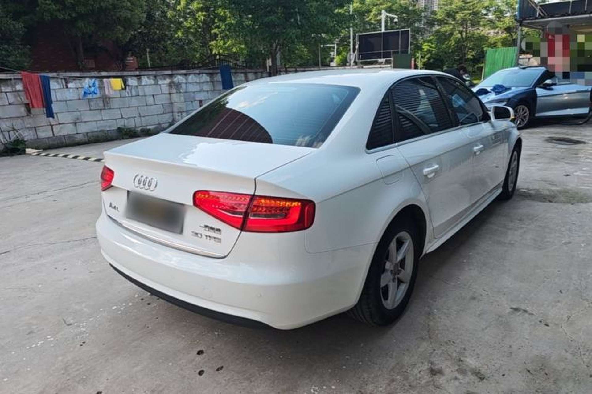 Used Audi A4L 2016 30 TFSI Collector's Edition Automatic Comfort Model Rear Right 45 Deg
