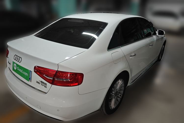 Used Audi A4L 2016 35 TFSI Automatic Comfort Model Rear Right 45 Deg