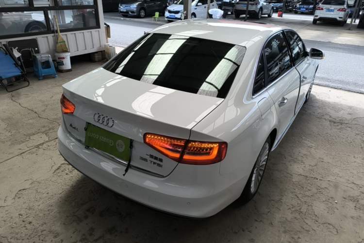 Used Audi A4L 2016 35 TFSI Collection Edition S line Comfort Model Rear Right 45 Deg