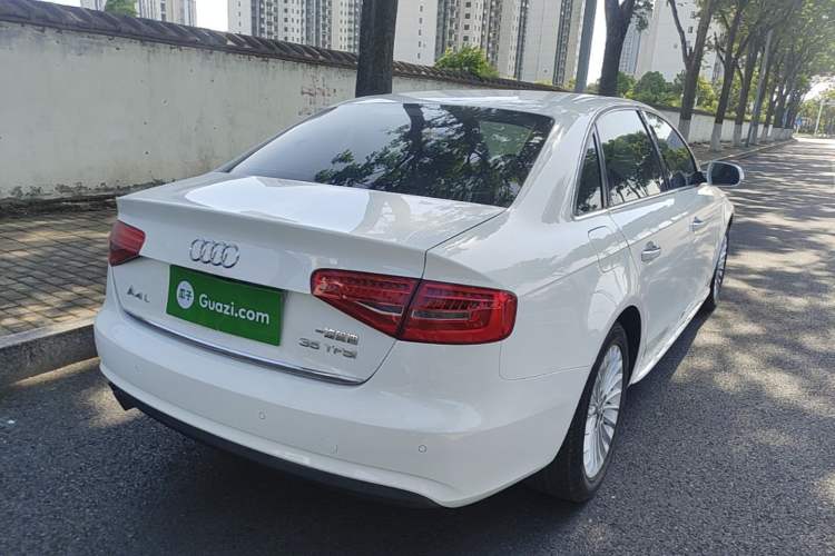 Used Audi A4L 2016 35 TFSI Collector's Edition Automatic Standard Model Rear Right 45 Deg