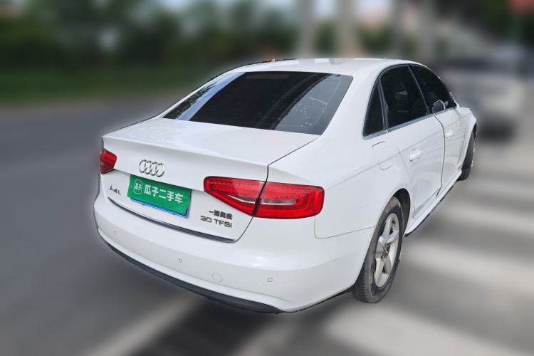 Used Audi A4L 2016 30 TFSI Collector's Edition Automatic Comfort Model Rear Right 45 Deg