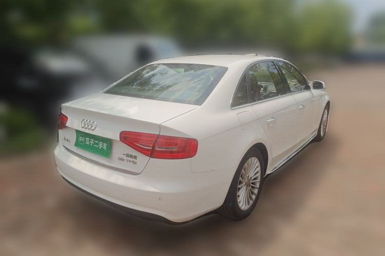 Used Audi A4L 2016 35 TFSI Automatic Comfort Model Rear Right 45 Deg