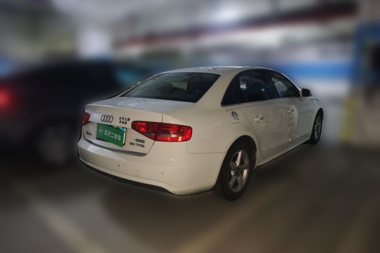 Used Audi A4L 2016 30 TFSI Automatic Comfort Model Rear Right 45 Deg