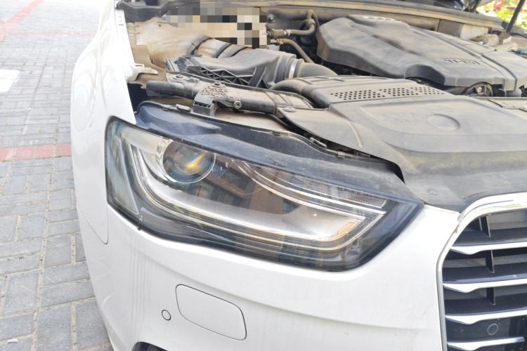 Used Audi A4L 2016 35 TFSI Collector's Edition Automatic Standard Model Right Front Headlight