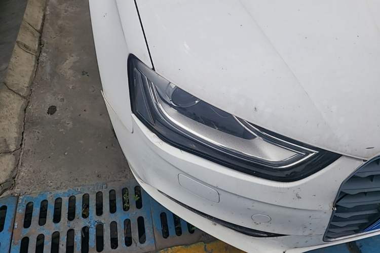 Used Audi A4L 2016 30 TFSI Collector's Edition Automatic Comfort Model Right Front Headlight