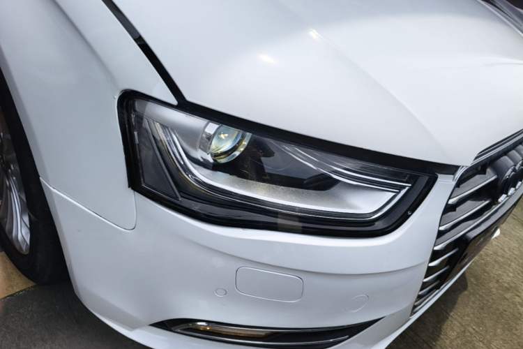 Used Audi A4L 2016 35 TFSI Automatic Standard Model Right Front Headlight