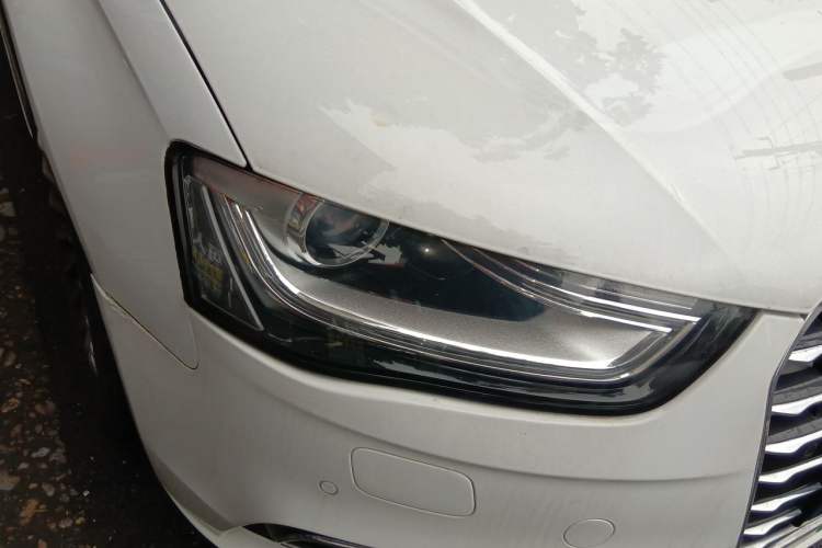 Used Audi A4L 2016 35 TFSI Collector's Edition Automatic Standard Model Right Front Headlight