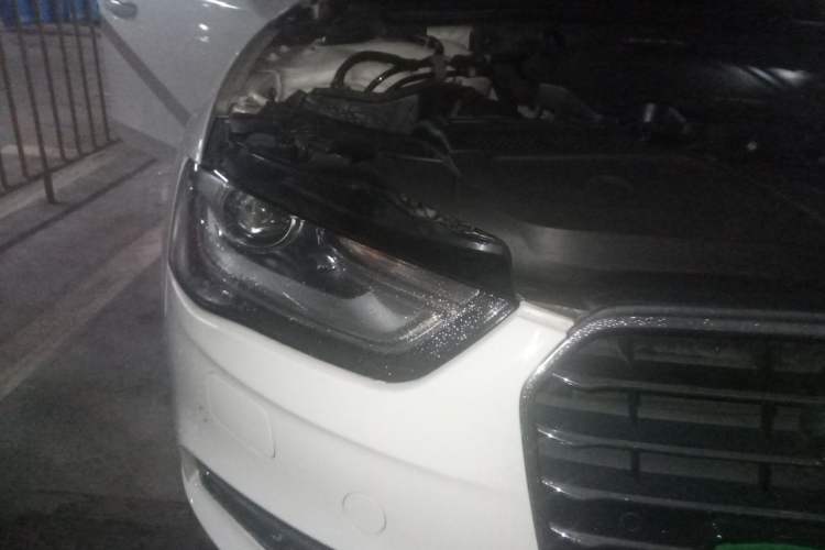 Used Audi A4L 2016 35 TFSI Collector's Edition Automatic Standard Model Right Front Headlight