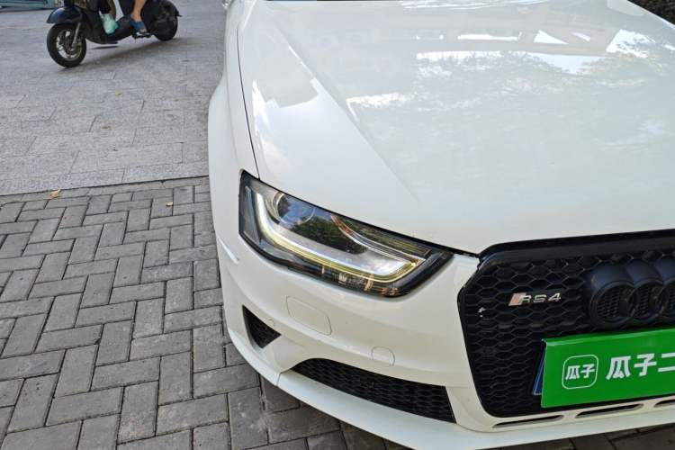 Used Audi A4L 2016 45 TFSI Collection Edition quattro Personalized Sports Model Right Front Headlight