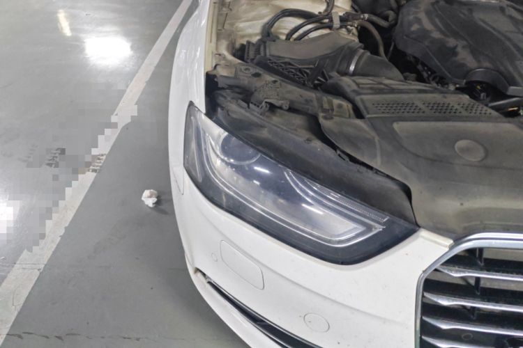 Used Audi A4L 2016 35 TFSI Collector's Edition Automatic Standard Model Right Front Headlight